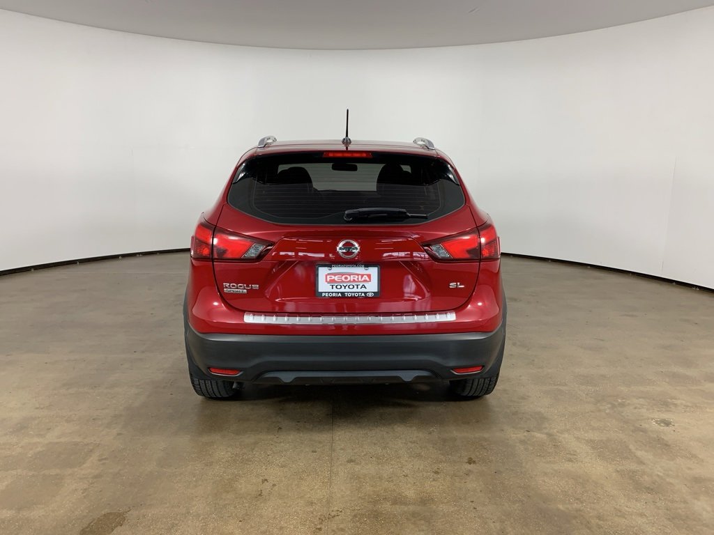 Used 2018 Nissan Rogue Sport SL image 28