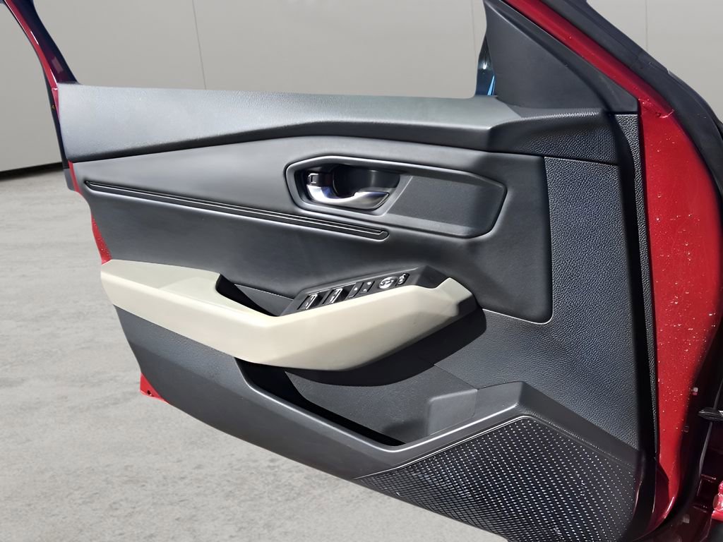 Used 2023 Honda Accord EX image 16