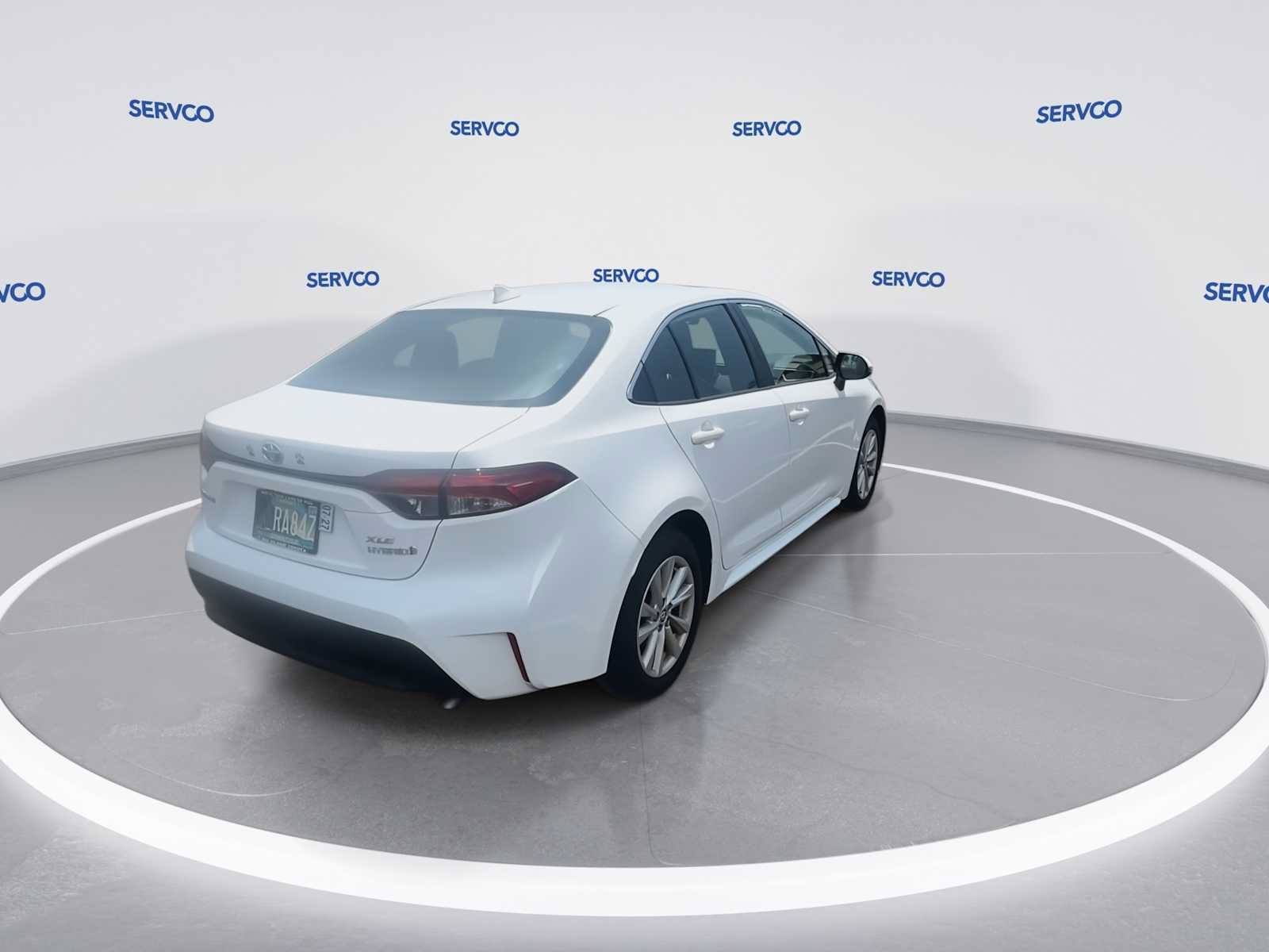 Used 2024 Toyota Corolla XLE FWD image 8