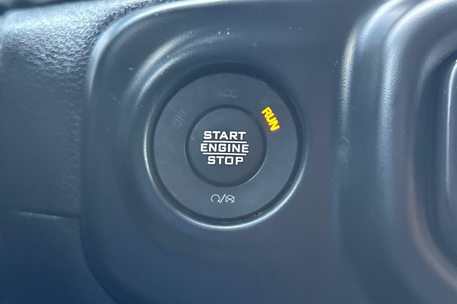 Used 2022 Jeep Wrangler Unlimited Sport AWD/4WD image 22