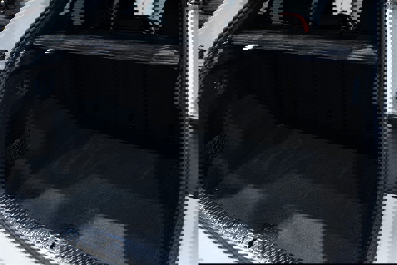 Used 2019 Lamborghini Urus image 48