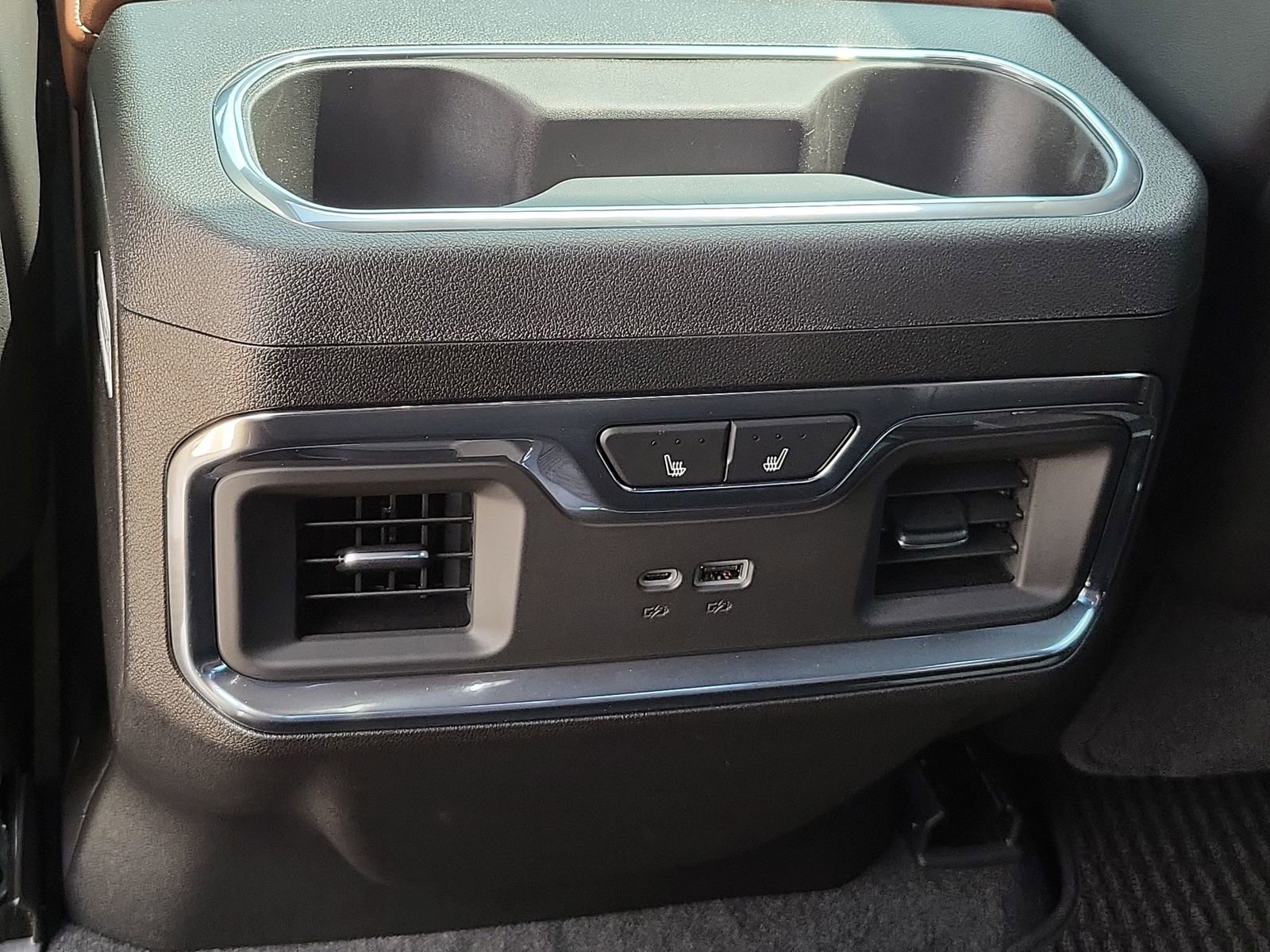 Certified 2026 GMC Sierra 2500 Denali Ultimate image 21