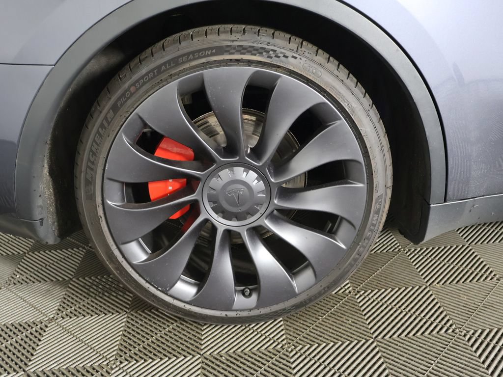 Used 2023 Tesla Model Y Performance AWD/4WD image 21