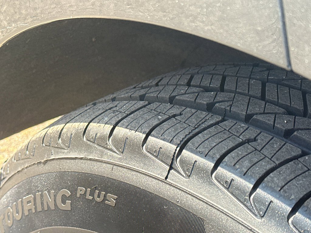 Used 2020 Chevrolet Equinox LT image 10