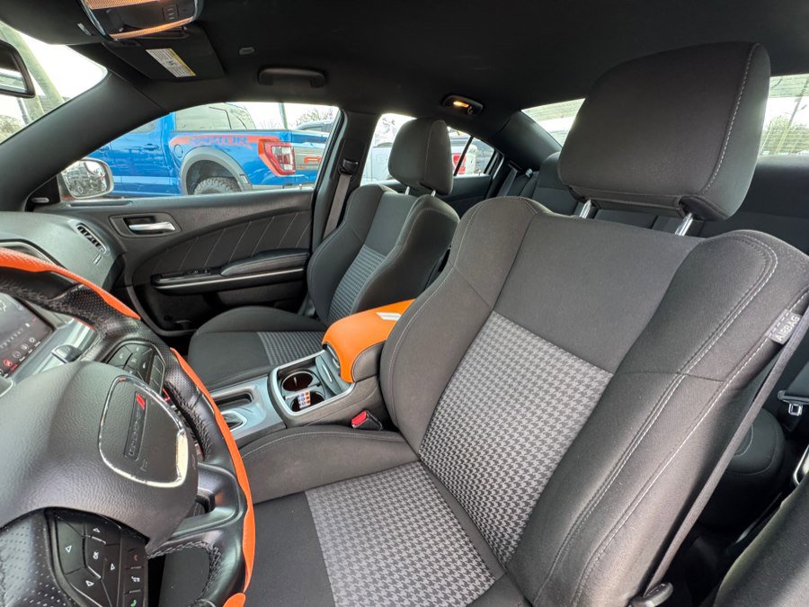 Used 2022 Dodge Charger GT image 22