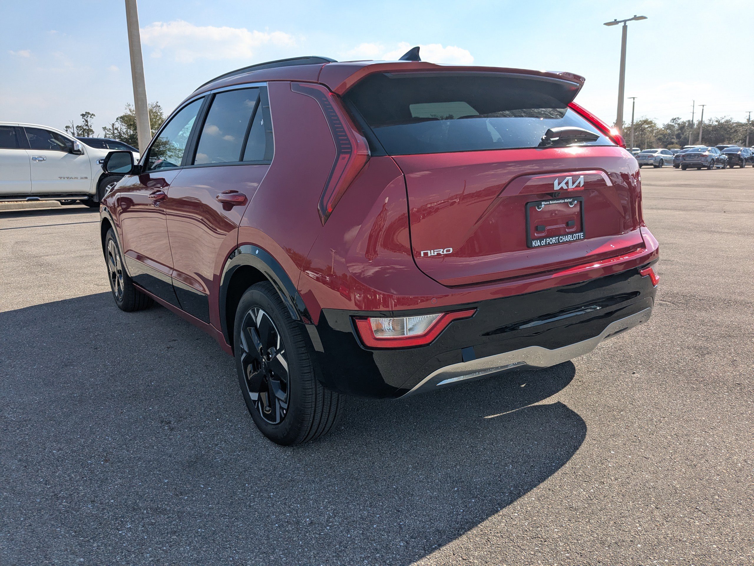 New 2025 Kia Niro Wind w/ Wind Preserve Package image 7