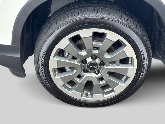 Used 2025 Honda Passport Black Edition image 2