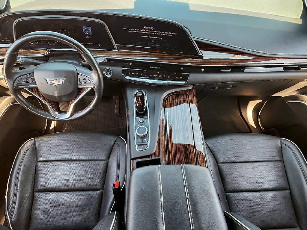 Used 2021 Cadillac Escalade Premium Luxury w/ Driver Assist Tech Package RWD image 26