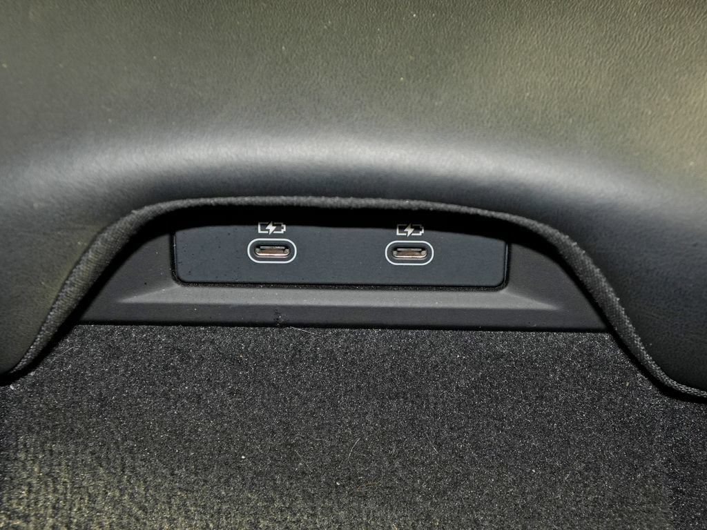Certified 2024 Porsche Taycan 4S AWD/4WD image 40