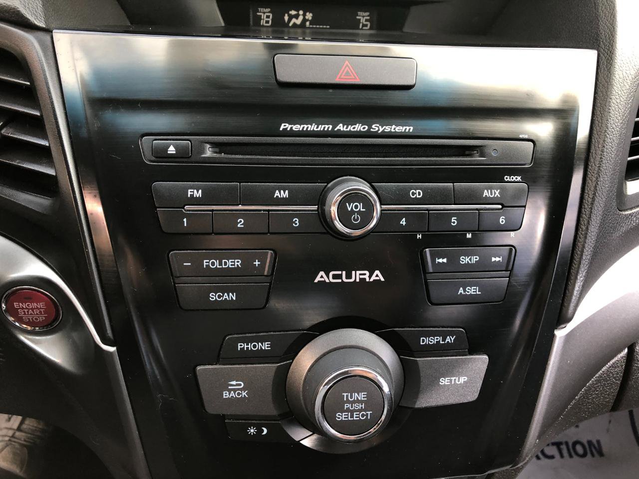 Used 2015 Acura ILX 5-Spd AT image 21