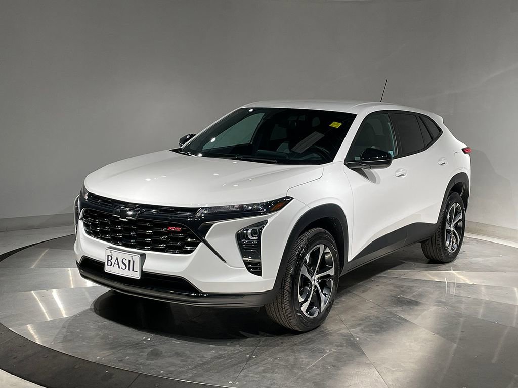 Used 2024 Chevrolet Trax RS w/ Driver Confidence Package image 8