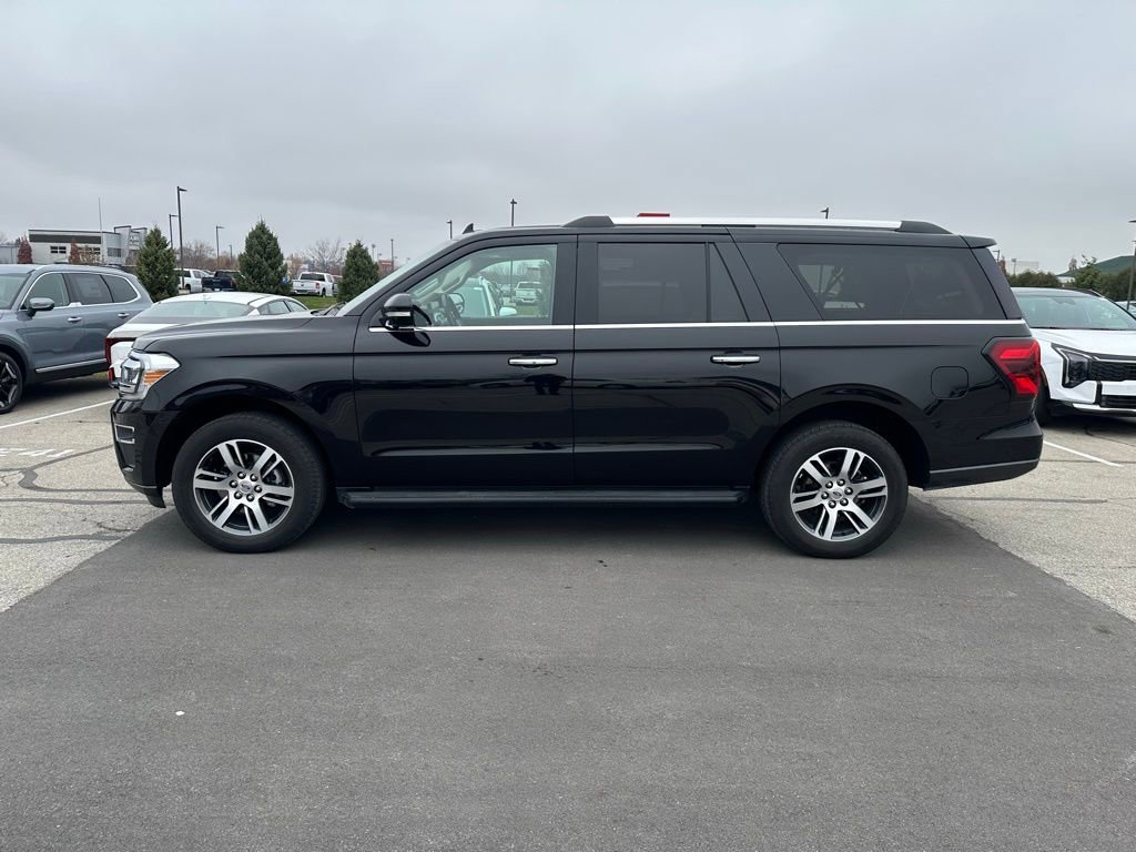 Used 2024 Ford Expedition Max Limited image 4