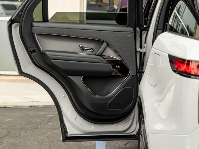 Used 2025 Land Rover Range Rover Sport Dynamic SE image 20