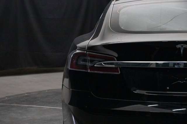 Used 2021 Tesla Model S Long Range image 12