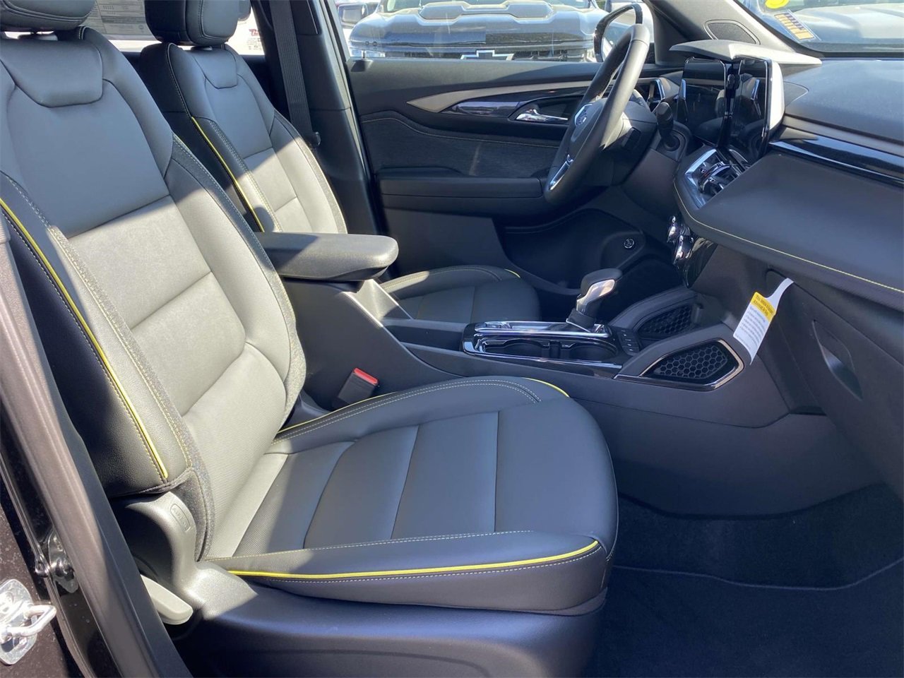 New 2025 Chevrolet TrailBlazer ACTIV w/ Convenience Package image 8