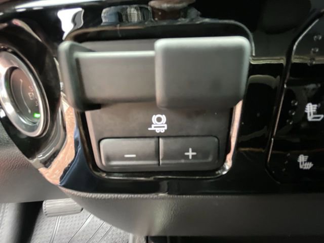 Used 2023 Chevrolet Silverado 1500 ZR2 w/ Technology Package image 24