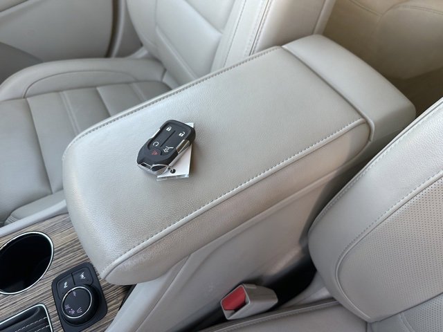 Used 2019 GMC Acadia Denali image 24