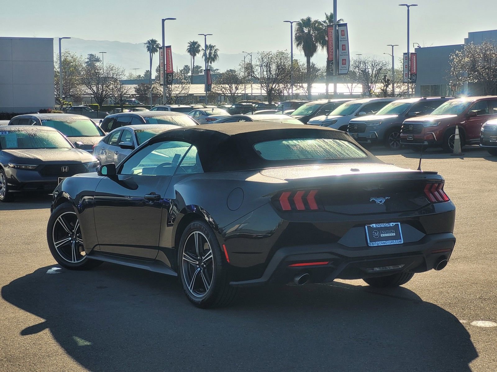 Used 2024 Ford Mustang Premium image 7