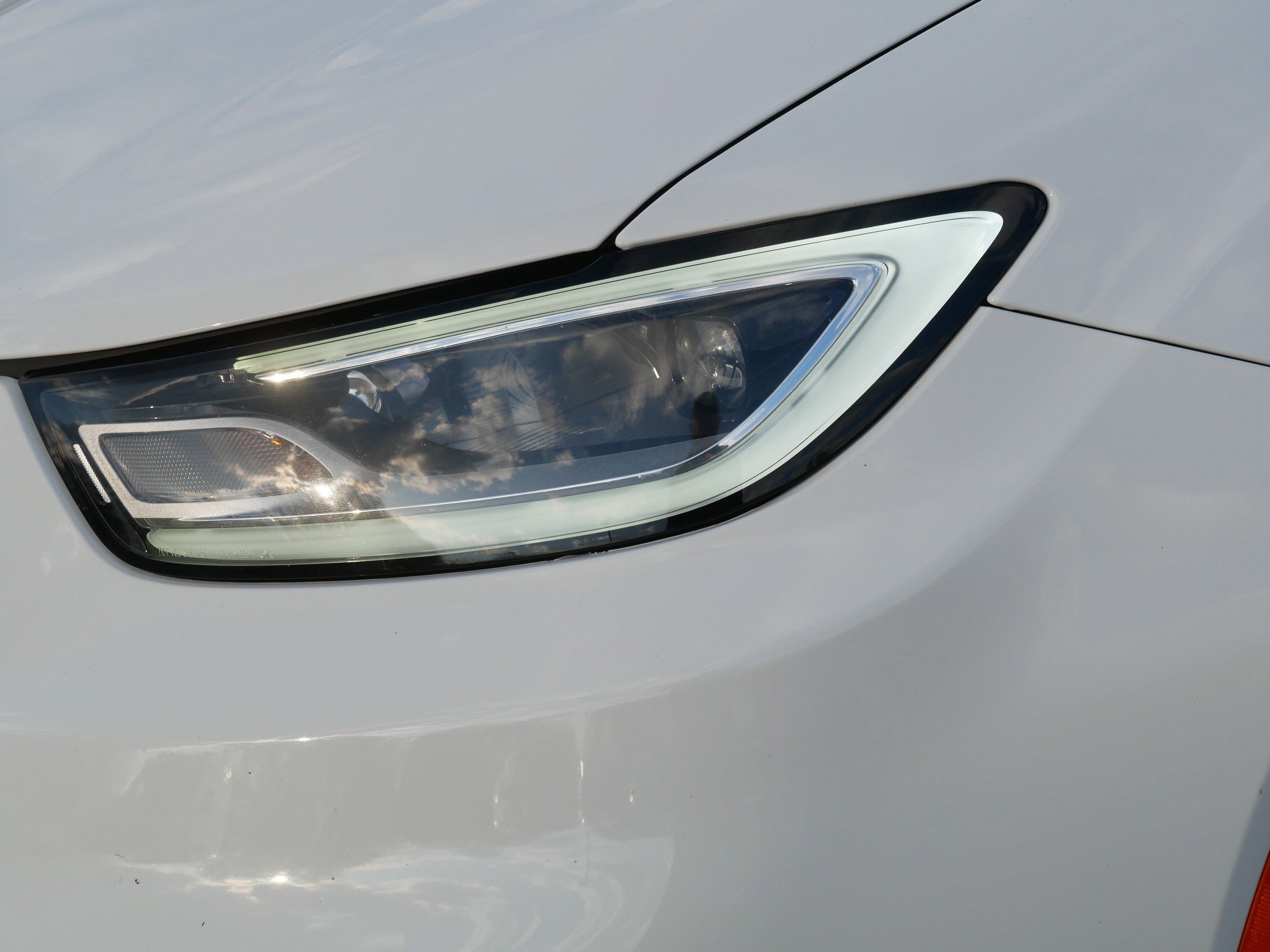 Used 2023 Chrysler Pacifica Touring-L FWD image 16