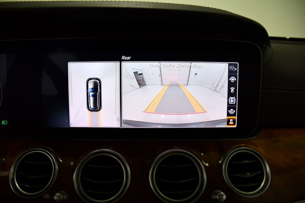 Used 2019 Mercedes-Benz E 450 4MATIC Wagon image 16
