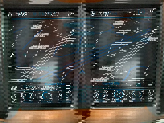 Used 2017 Chrysler 300 C w/ Safetytec Plus Group image 38