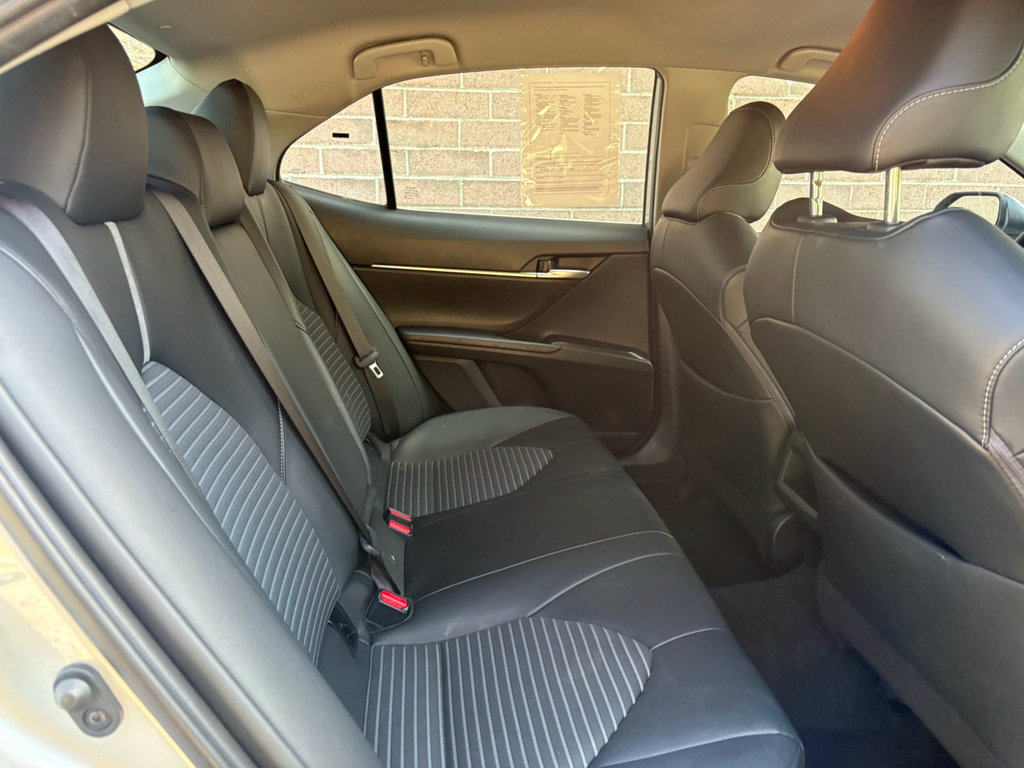 Used 2024 Toyota Camry SE FWD image 21