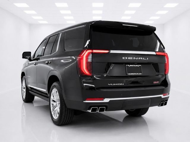 Used 2026 GMC Yukon Denali w/ Sun & Power Step Package AWD/4WD image 6