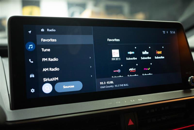 Used 2026 Toyota Prius Plug-In Hybrid image 20