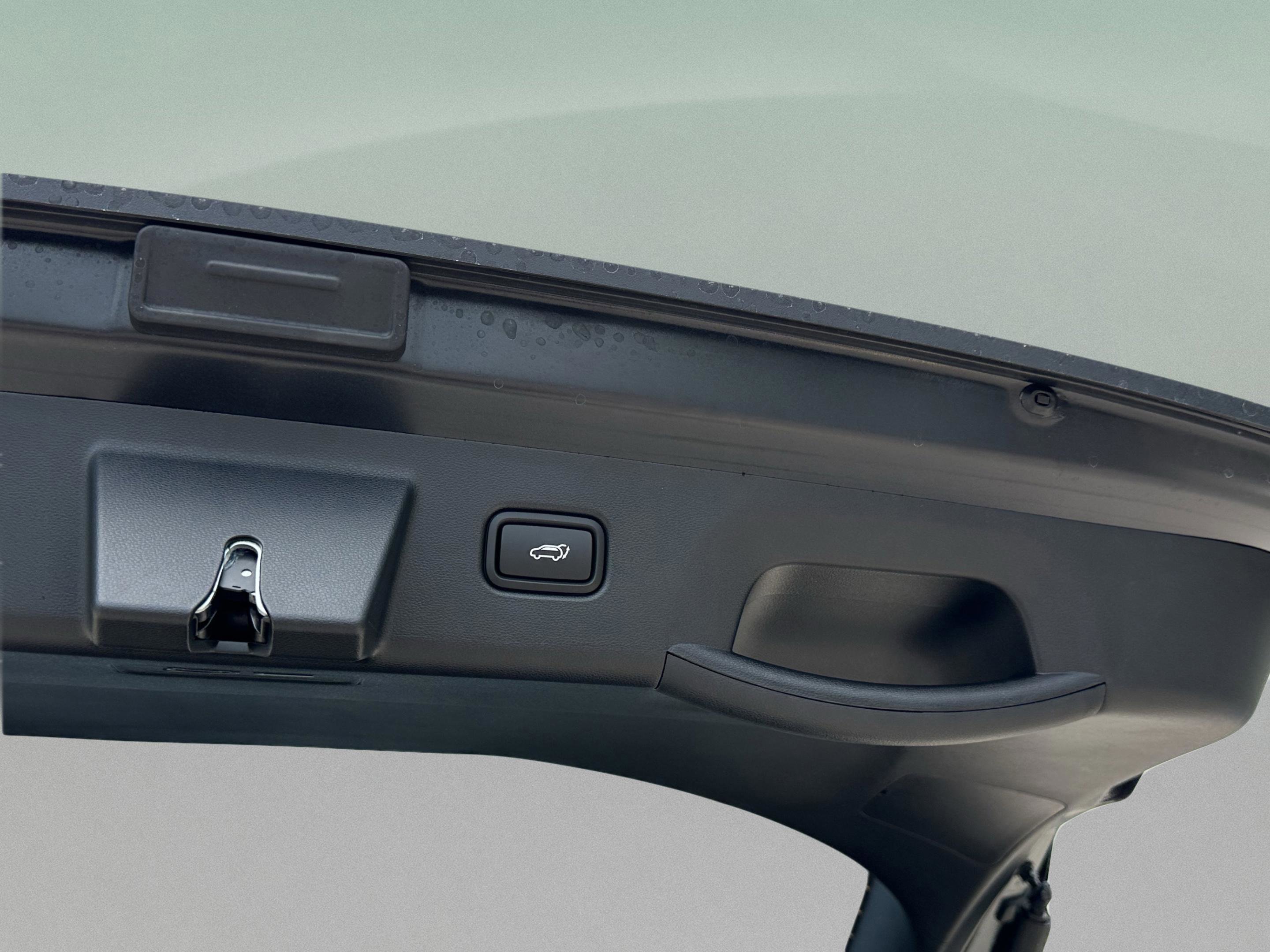 New 2026 Hyundai Tucson Limited FWD image 7