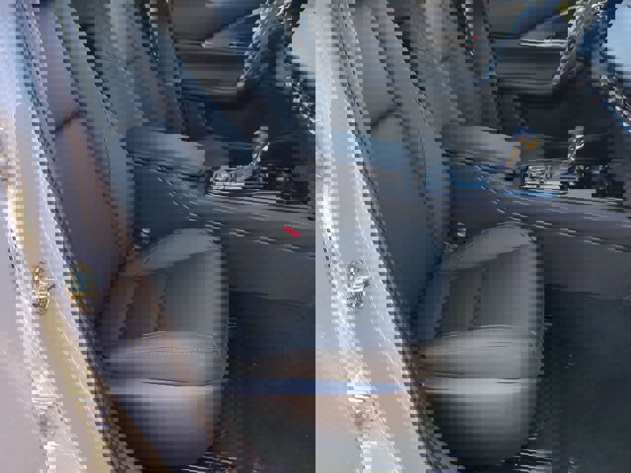 New 2025 MAZDA CX-30 AWD 2.5 S w/ Select Sport Pkg image 20