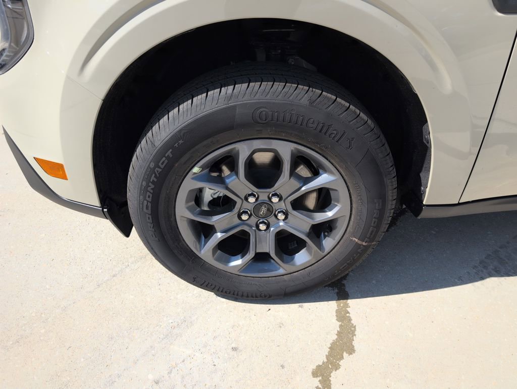 New 2025 Ford Maverick XLT w/ Equipment Group 302A image 15