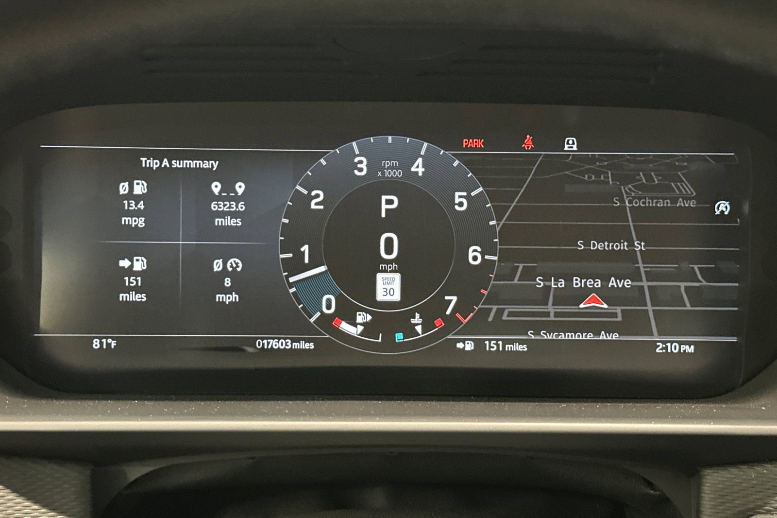 Used 2023 Land Rover Discovery S R-Dynamic image 19