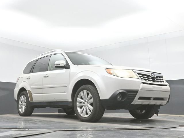 Used 2012 Subaru Forester 2.5X Touring AWD/4WD image 27