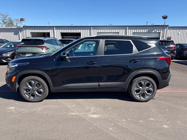 Used 2024 Kia Seltos S AWD/4WD image 4