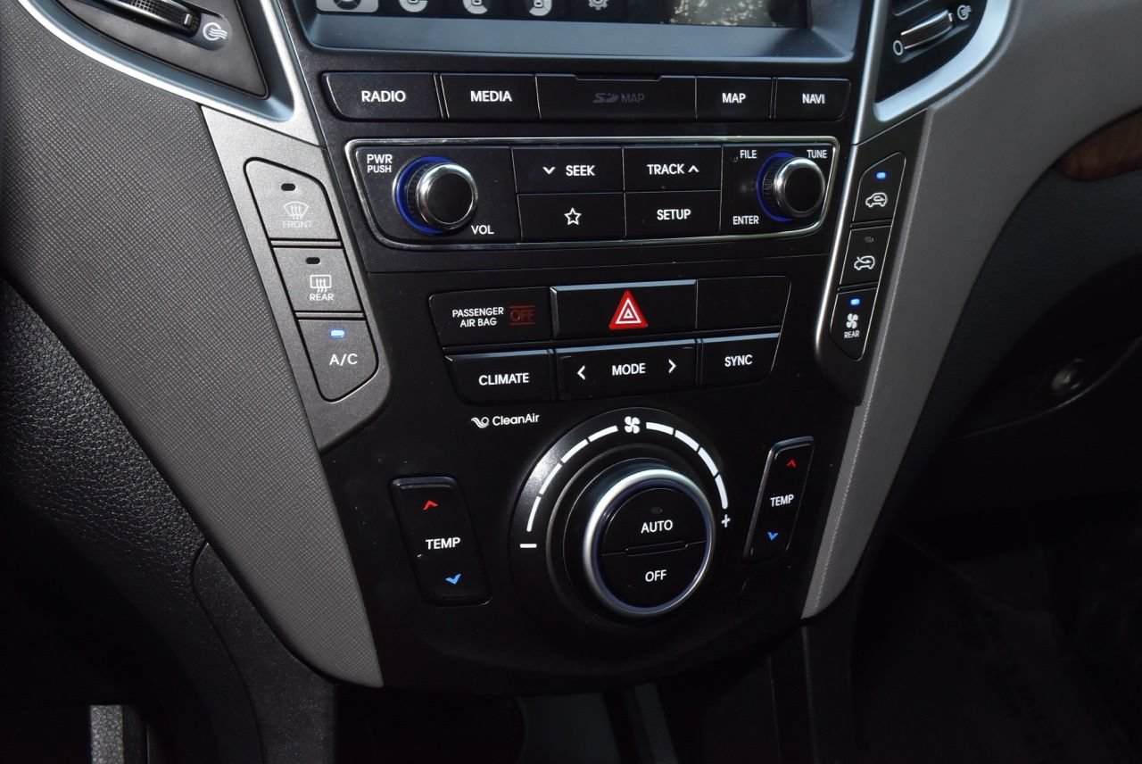 Used 2019 Hyundai Santa Fe XL FWD image 31