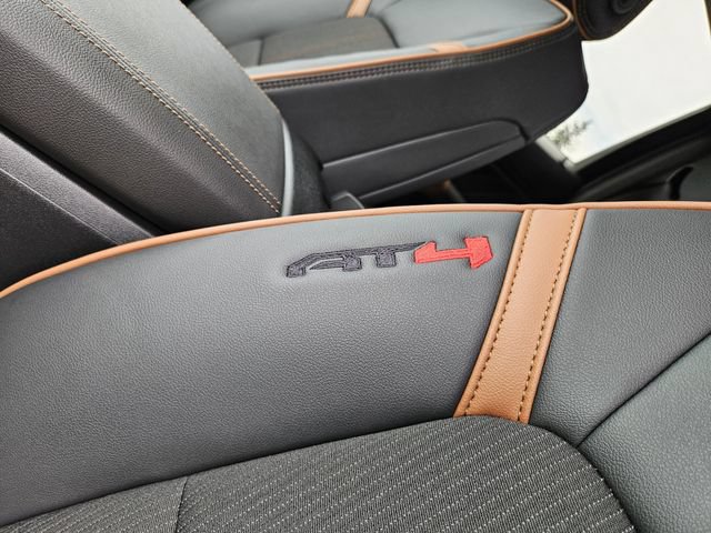 New 2026 GMC Canyon AT4 AWD/4WD image 23
