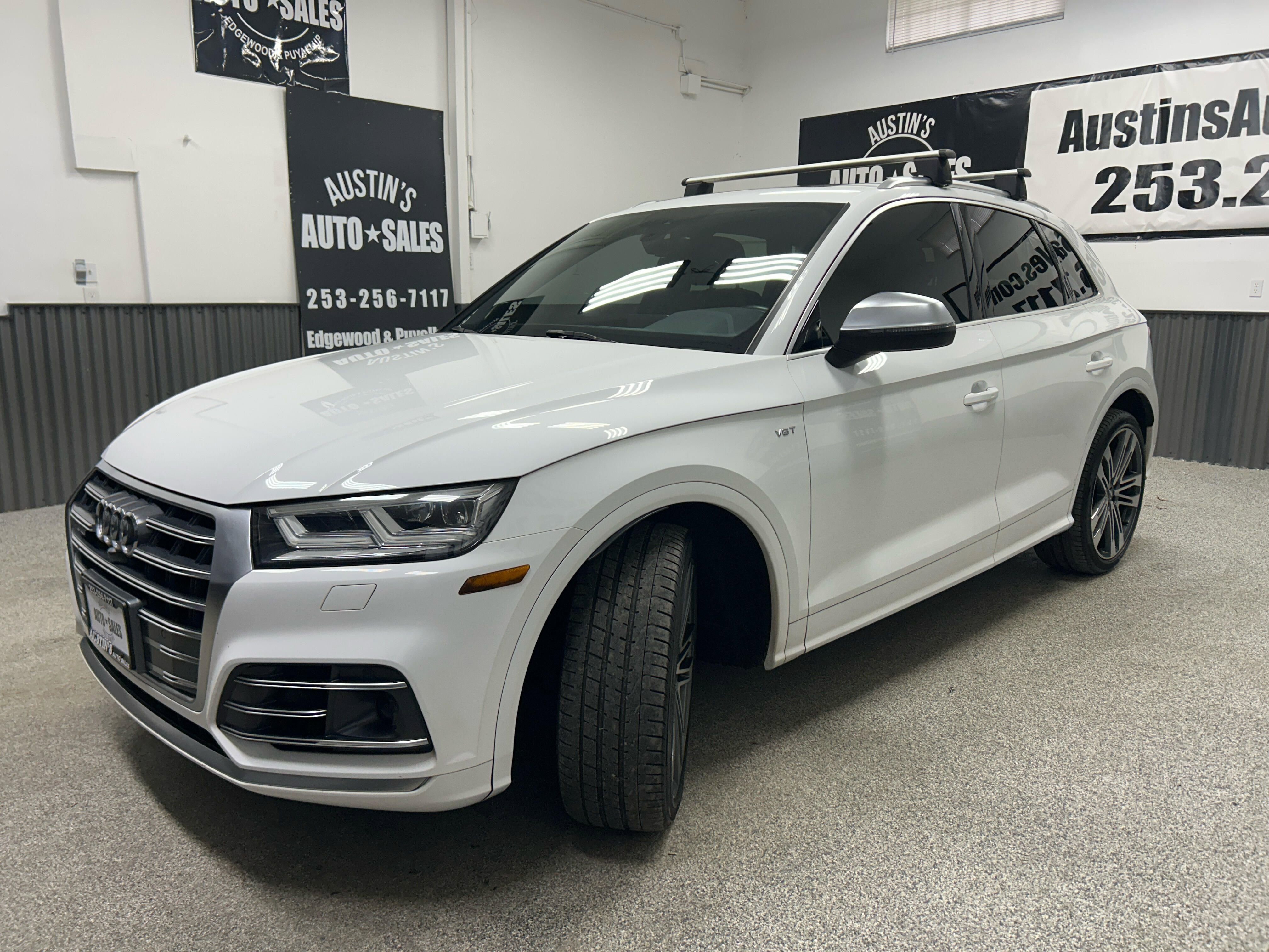 Used 2018 Audi SQ5 Prestige AWD/4WD image 3