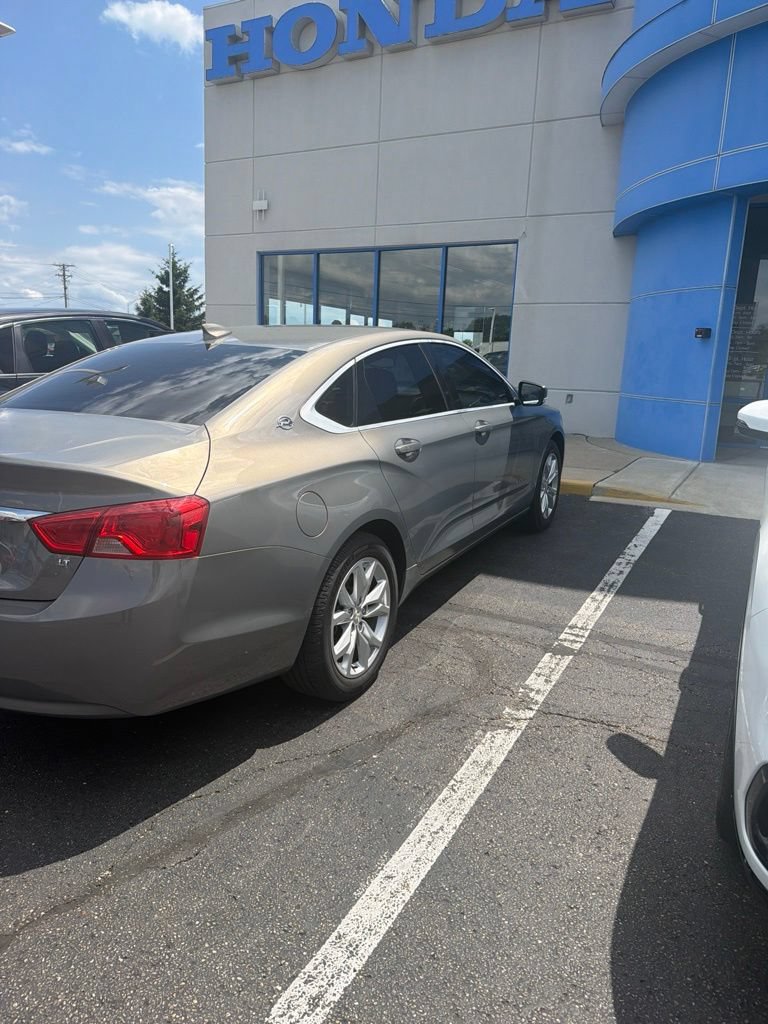 Used 2018 Chevrolet Impala LT FWD image 6
