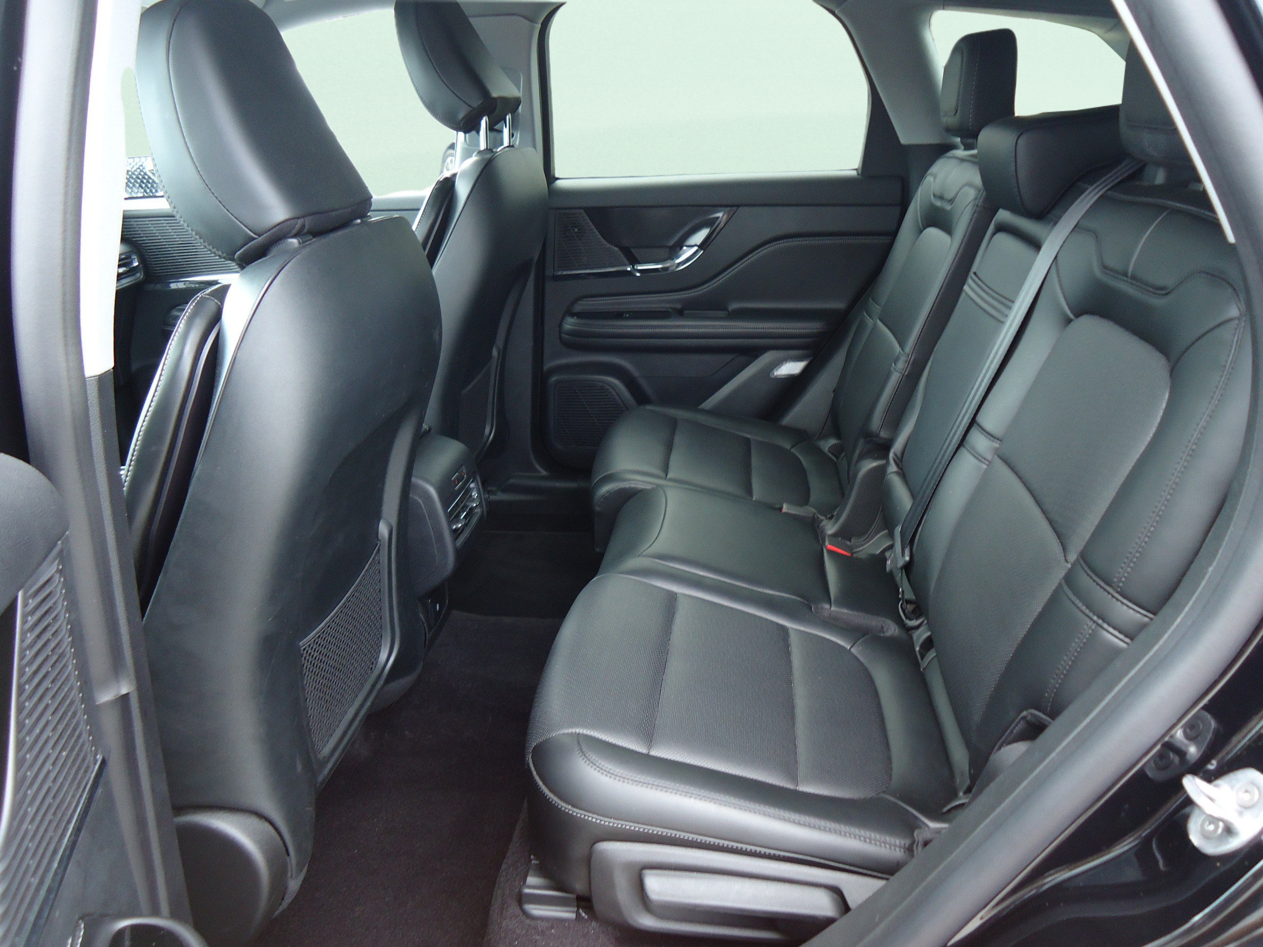 Used 2022 Lincoln Corsair AWD w/ Equipment Group 101A image 26
