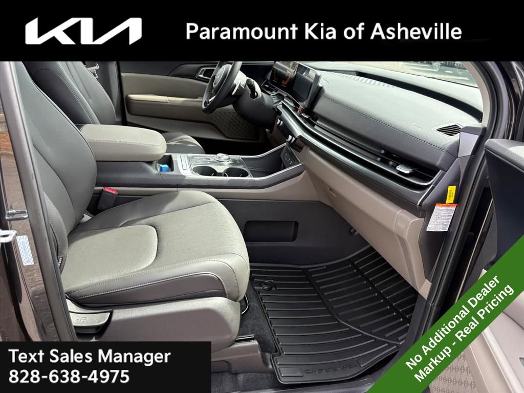 New 2026 Kia Carnival LXS image 19