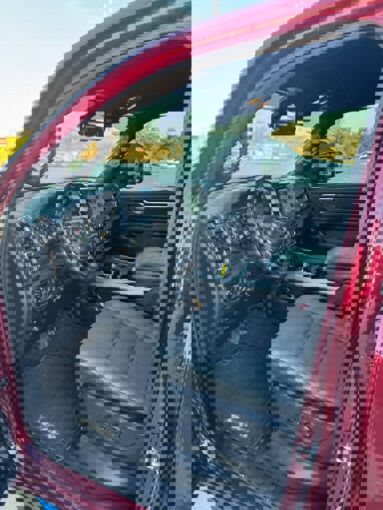 Used 2024 RAM 1500 Lone Star image 8