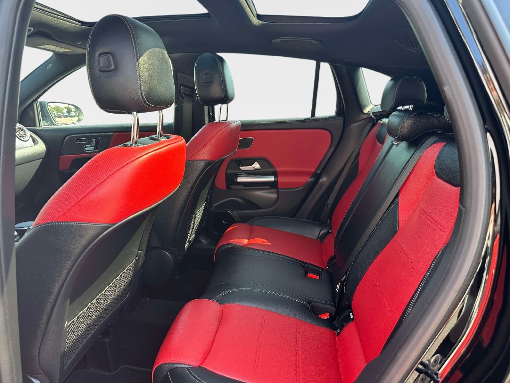 Used 2023 Mercedes-Benz GLA 45 AMG 4MATIC image 10