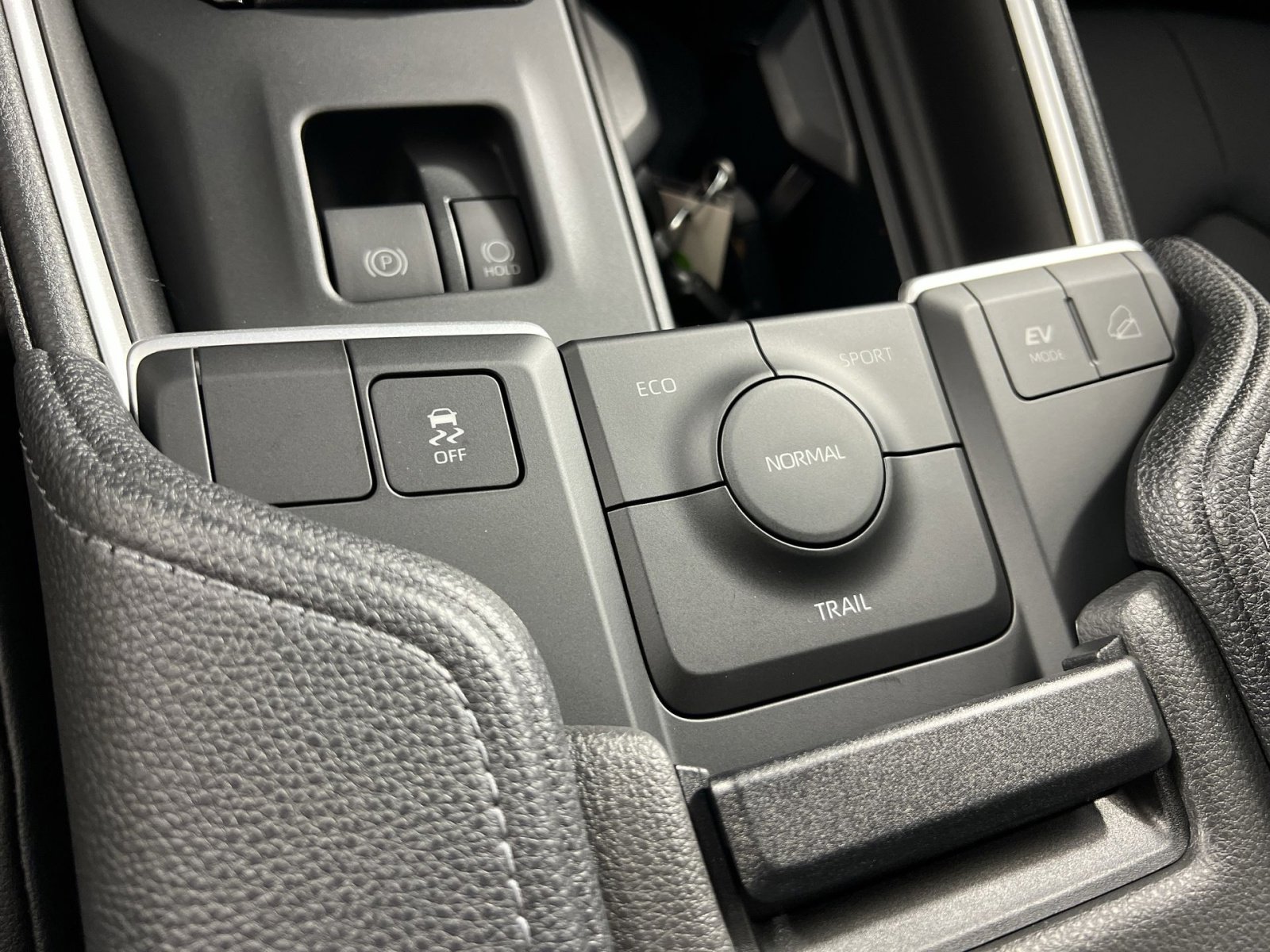 Used 2026 Toyota Grand Highlander XLE image 33