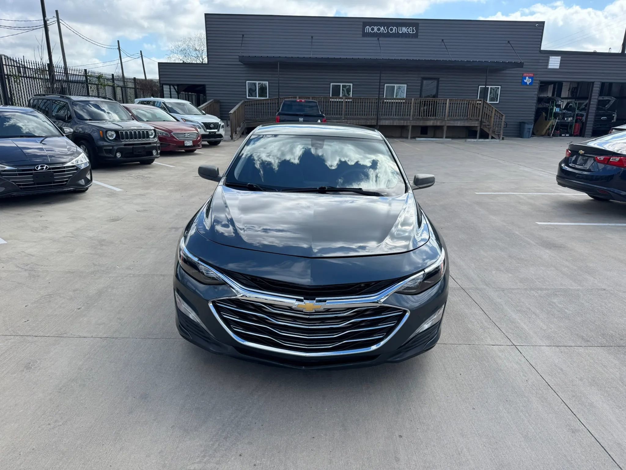 Used 2020 Chevrolet Malibu LS image 13