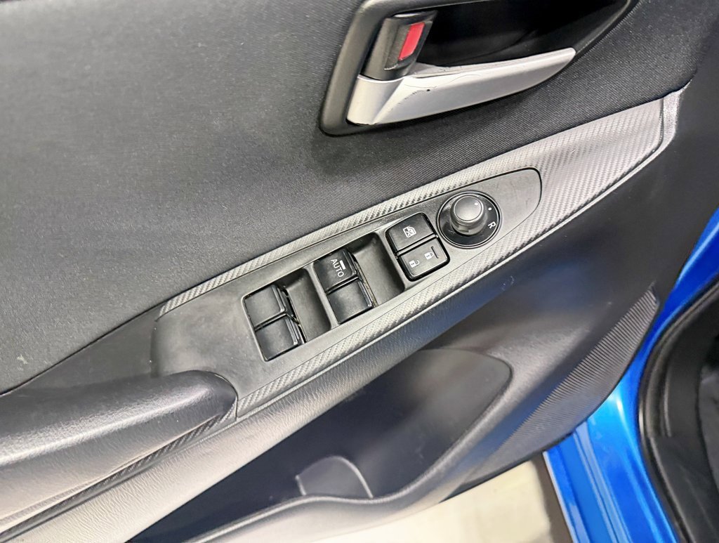 Used 2020 Toyota Yaris LE image 23