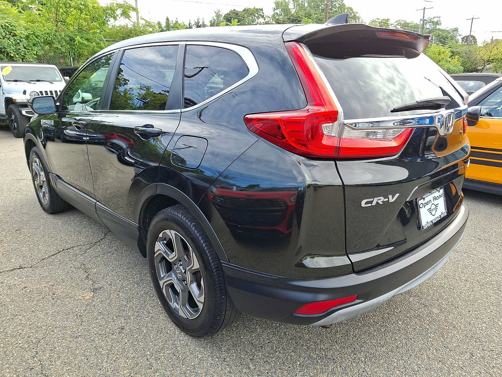 Used 2017 Honda CR-V EX-L image 4