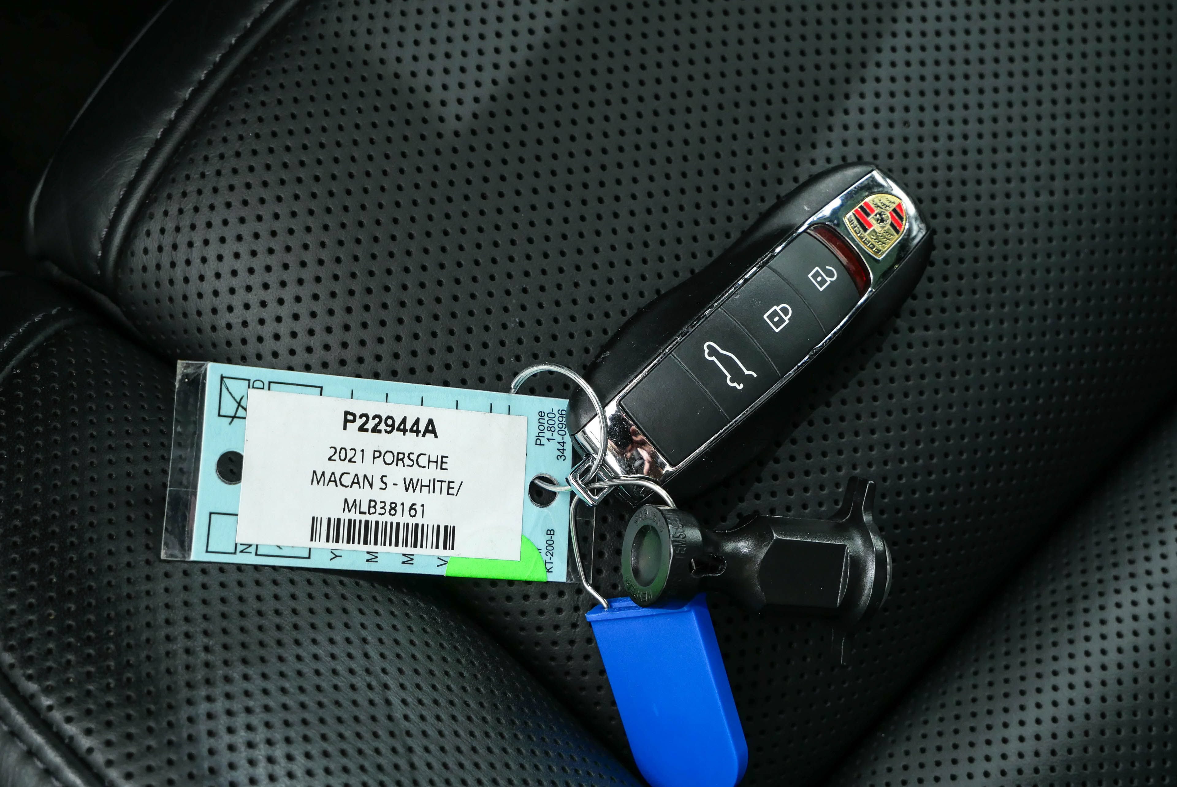Certified 2021 Porsche Macan S AWD/4WD image 41