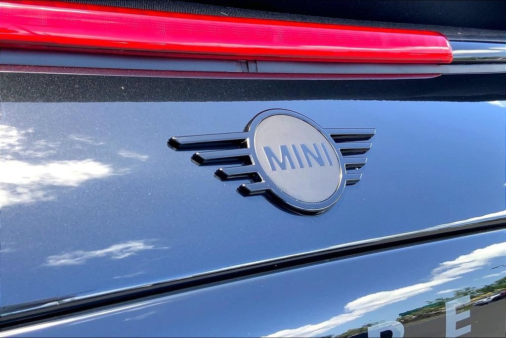 Used 2026 MINI Cooper S FWD image 31