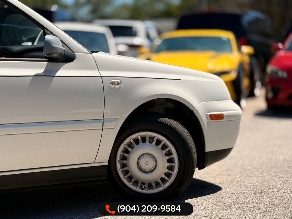 Used 2001 Volkswagen Cabrio GL image 11