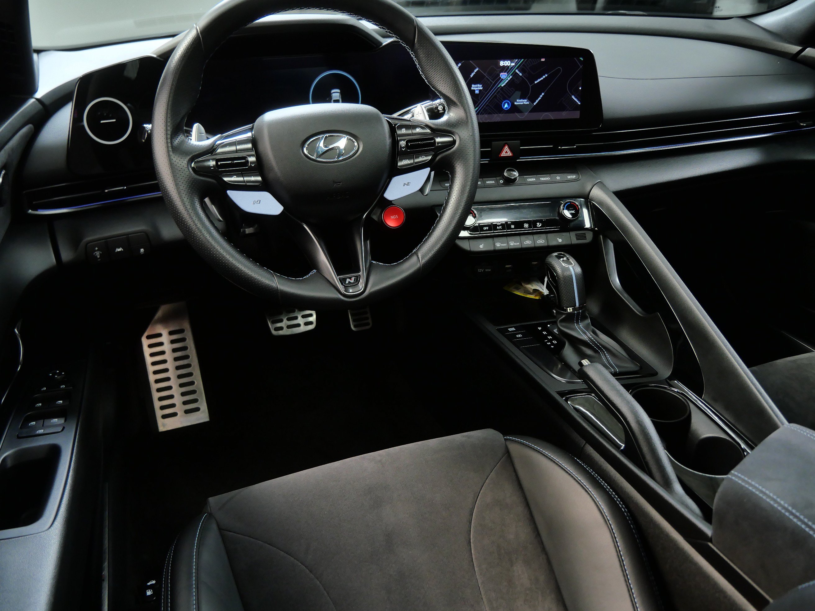 Used 2022 Hyundai Elantra N FWD image 2